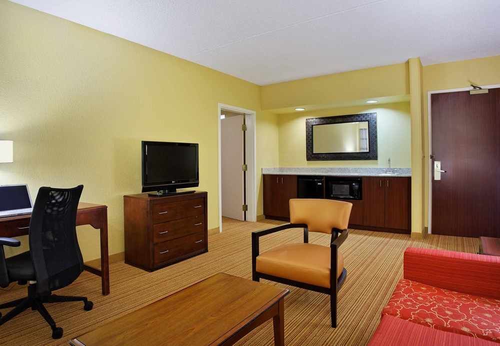 Hotel Courtyard By Marriott Boston Littleton Exterior foto